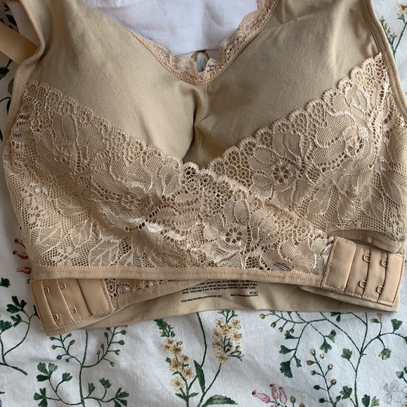 Pack of 3 CaraMia Bras - Picture 5 of 6